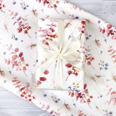 Бумага глянцевая Акварельные цветы 70*100 см 1 шт