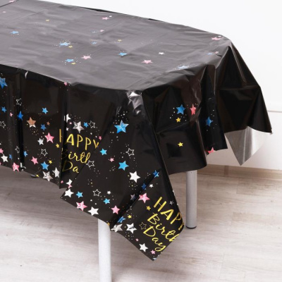 Скатерть С ДР черный 137*183 см 1 шт Скатерть С ДР черный 137*183 см 1 шт