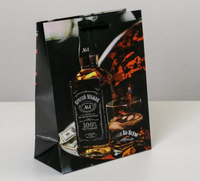 Пакет ламинат Крутой мужик 28*38*9 см 1 шт